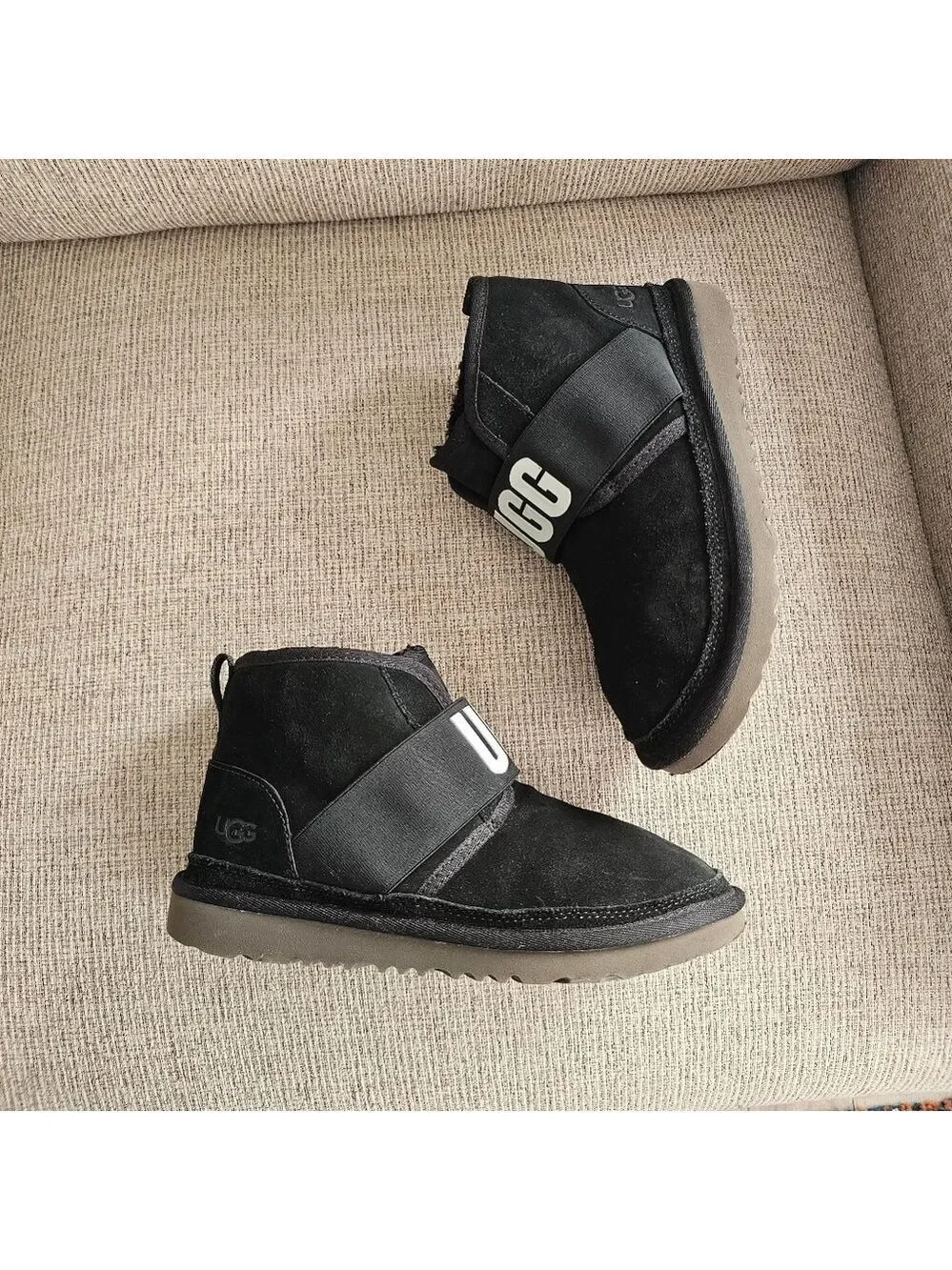 UGG Neumel II Graphic Boots